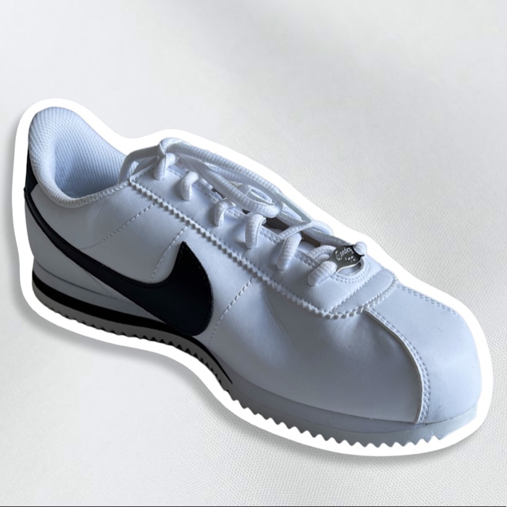 Nike Cortez - White/Black - Size 7Y
